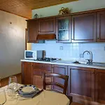 4 Bedroom Stunning In * Mergo