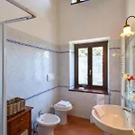 4 Bedroom Stunning In * Mergo