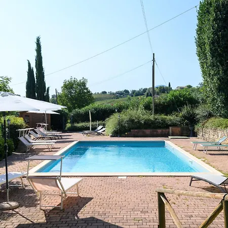 4 Bedroom Stunning In 別荘 *