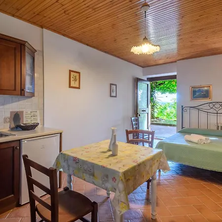 4 Bedroom Stunning In Mergo