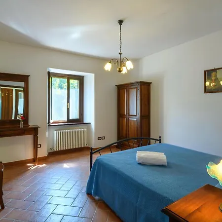 4 Bedroom Stunning In *